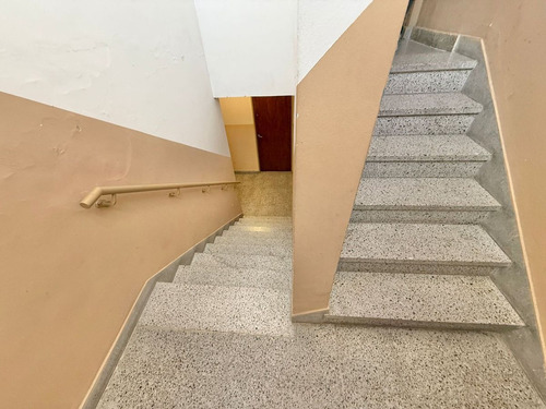 Depto En Venta 2 Dormitorios Las Lomitas Centro