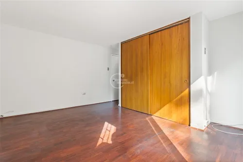 Departamento En Arriendo De 4 Dorm. En Las Condes