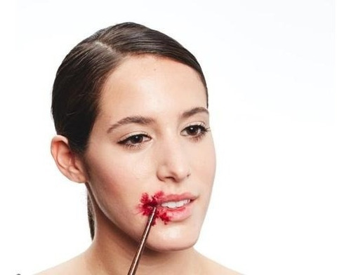 Imagem 4 de 4 de Sangue Falso Vampirus Para Fantasias E Festas