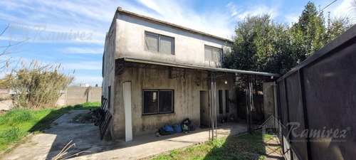 Casa 4 Ambientes En Venta. Excelente! - Ituzaingó Norte