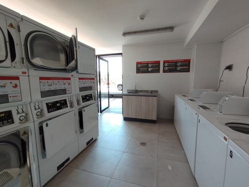 Ref:13835** 1 D 1 B Estacionamiento + Bodega $360.000