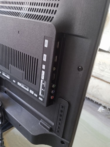 Imagen 6 de 8 de Tv De 32 Pulgadas Totalmente Nuevo