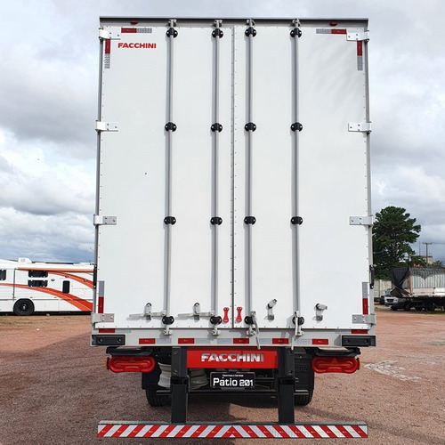 Imagem 10 de 15 de Carreta Facchini Baú 30 Pallets 15,4m 2021 - 3 Eixos De Mola