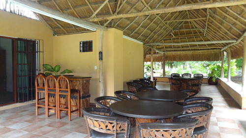 Gran Rancho En Venta En Buctzotz