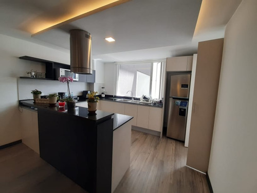 ¡ Tu Nuevo Hogar Te Espera En Ponceano Alto, Quito !