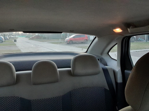 Imagen 10 de 15 de Fiat Grand Siena 2014 1.6 Essence 115cv