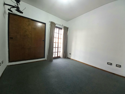 Imagen 6 de 8 de Venta Duplex 4 Ambientes Castelar Cod5246