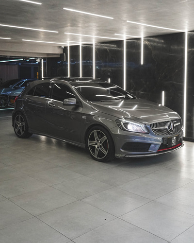 Mercedes-Benz A250 2.0 Sport