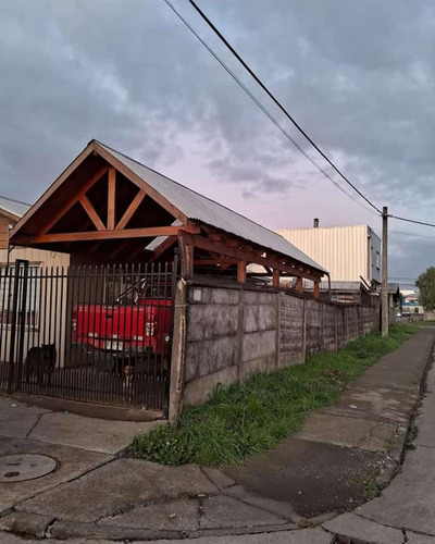 Casa En Venta De 2 Dorm. En Temuco