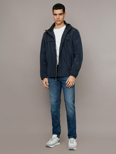 Chaqueta Ligera Con Gorro Azul Calvin Klein
