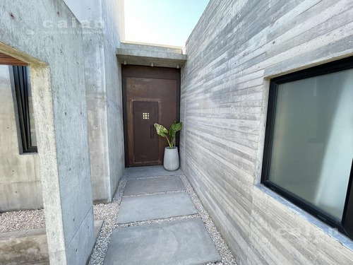Imagen 2 de 23 de Espectacular Casa En San Benito, Villanueva