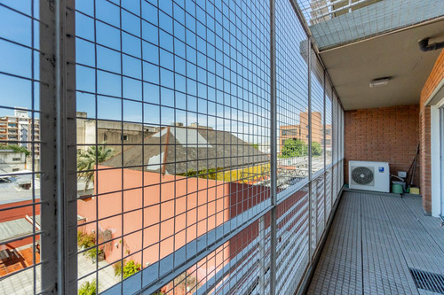 Departamento En Moron Sur
