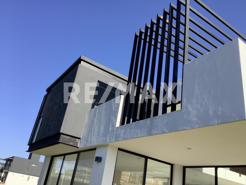 Casa En Venta En Condominio Balvanera