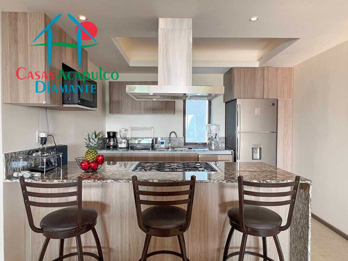 Cad La Isla Java F6. En Condominio De Playa. Terraza Con Vista A Las Albercas