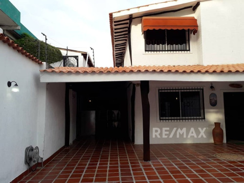 Re/max 2mil Vende Casa En Urbanización Jorge Coll, Municipio Maneiro. Isla De Margarita, Estado Nueva Esparta  