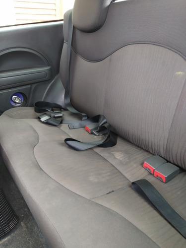 Imagem 6 de 14 de Fiat Uno Evo Way 2012