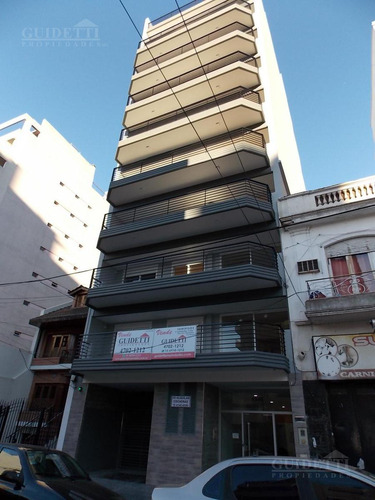 Venta Semipiso 4 Ambientes A Estrenar Balcón Terraza -  Flores