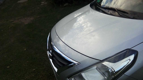 Nissan Versa 1.6 Sense 2017
