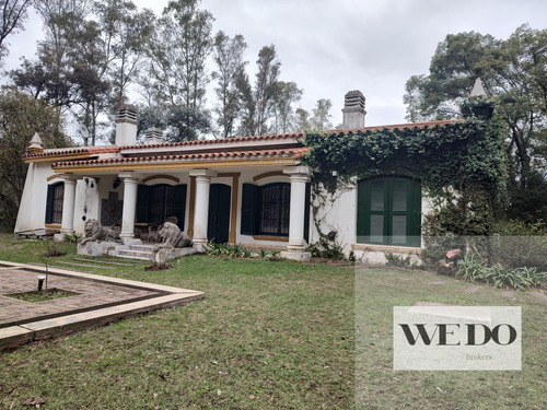 Casas Estilo Colonial Sobre 22.000 M2 De Terreno! Pegado A Country Martindale