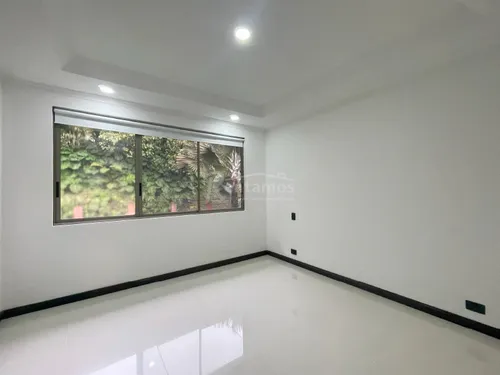 Casa En Arriendo En El Poblado. Cod A776056