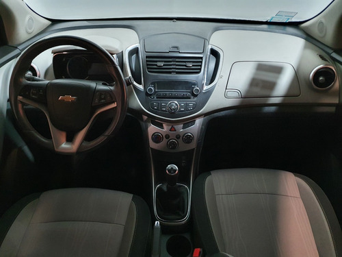 Imagen 12 de 18 de Chevrolet Tracker 1.8 Ltz Fwd Mt Usado Se Permuta