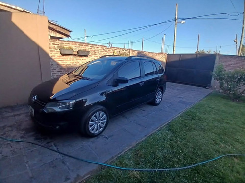 Volkswagen Suran 1.6 Trendline 11b