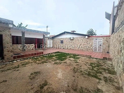 Imagen 24 de 25 de Casa Cagua Centro 04 Dormitorios 04 Baños