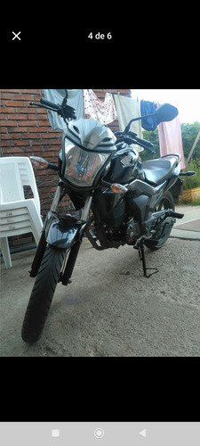 Modelo 150cc. Patente Y Seguro Al Día. Papeles A Mi Nombre