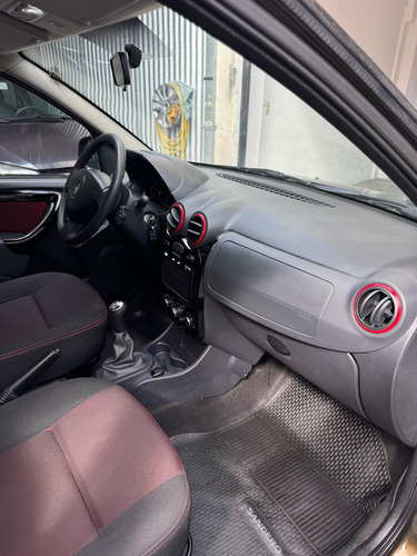 Renault Sandero Stepway 1.6 Privilege Nav 105cv