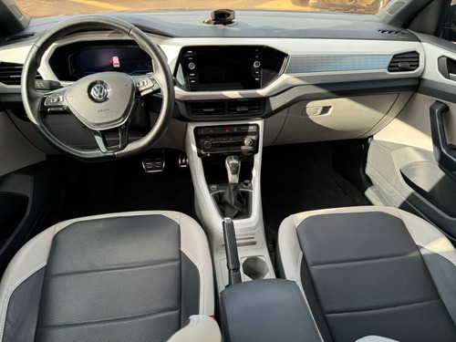 Volkswagen T-Cross T-CROSS 1.4 250 TSI TOTAL FLEX HIGHLINE AUTOMÁTICO