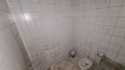 Gran Galpón De 1200m² Sobre Ruta 8 - Billinghurst