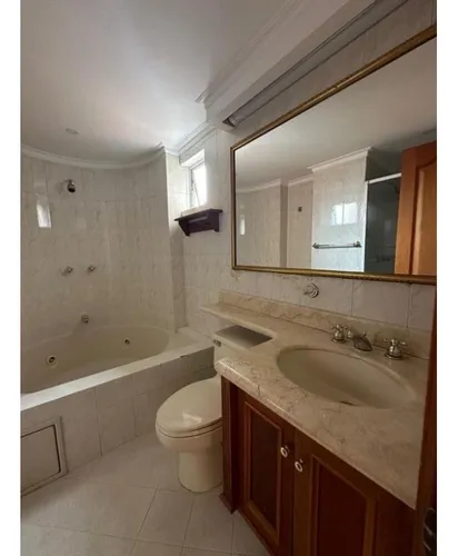 Venta De Apartamento En Laureles
