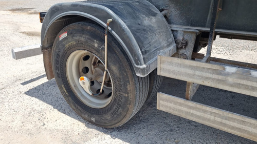 Carreta Caçamba Basculante Vanderleia 30m3 Com Pneus