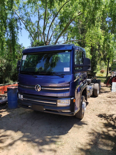 Volkswagen 13-180 Delivery 6x2