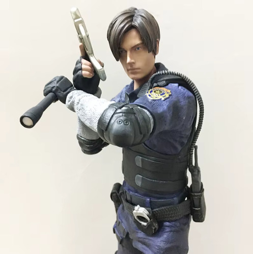 Leon Resident Evil 2 Action Figure 32cm Estatua Colecionavel