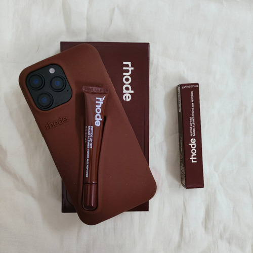 B // Rhode Funda Para iPhone + Labial Rhode Incluido