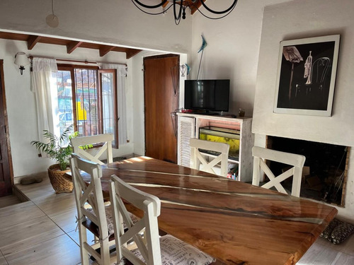Casa De Cinco Amb/ Centro Villa Gesell
