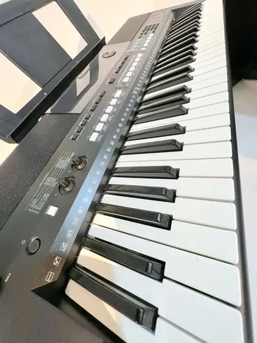 Teclado Yamaha Psr E433 (seminovo) - 61 Teclas | MercadoLivre