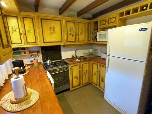 Imagen 9 de 15 de Casa En Zona Bosque