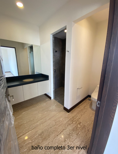 Casa En Venta En Los Azulejos, Monterrey, Nuevo León