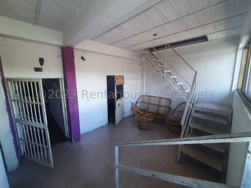 Imagen 1 de 16 de Casa En Venta En Av. Miranda, San Juan De Los Morros. 23-21354