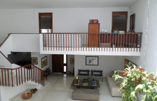 Venta De Casa De 167mt2 En Santa Teresita, Oeste De Cali 10942.