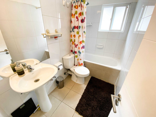 Encantadora Casa Con Piscina (73545)