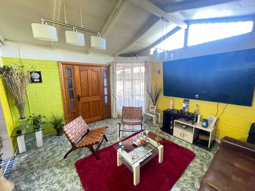 Casa 2 Pisos, 74 M2, 4d+3b+1e, Maipú (79057)