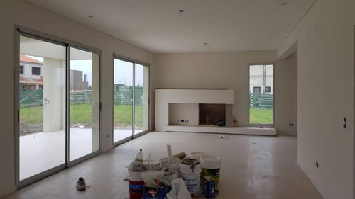 Imagen 3 de 7 de Casa En Venta En Tipas, Nordelta, G.b.a. Zona Norte