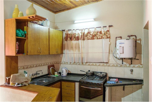 Imagen 25 de 30 de Casa En Venta En Barrio Padre Celso Avellaneda