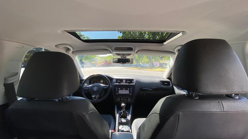 Volkswagen Vento 2.5 Luxury 170cv