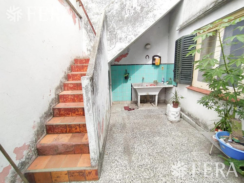 Imagen 20 de 30 de Venta De Casa Para 2 Familias De 5 Ambientes Con Cochera , Jardín Y Patio Wilde (27362)