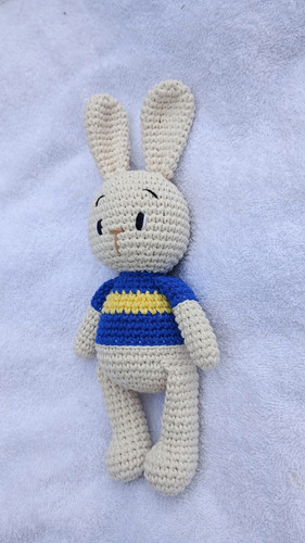 Conejo Amigurumi Con Remera De Boca