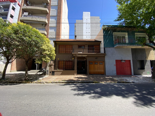 Casa  En Venta En Quilmes,  G.b.a. Zona Sur